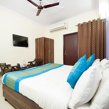 Hotel City Liit Delhi Airport 新德里 外观 照片