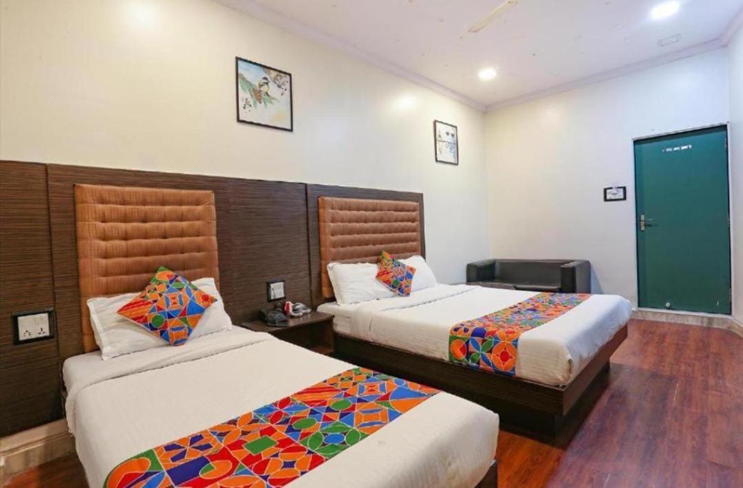 Hotel City Liit Delhi Airport 新德里 外观 照片