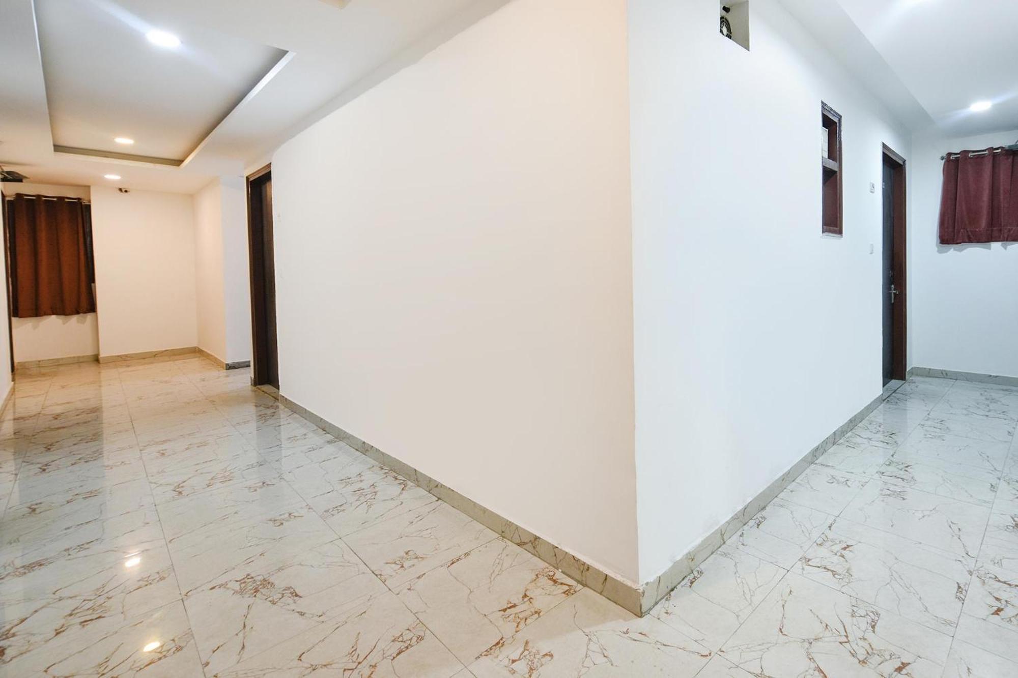 Hotel City Liit Delhi Airport 新德里 外观 照片