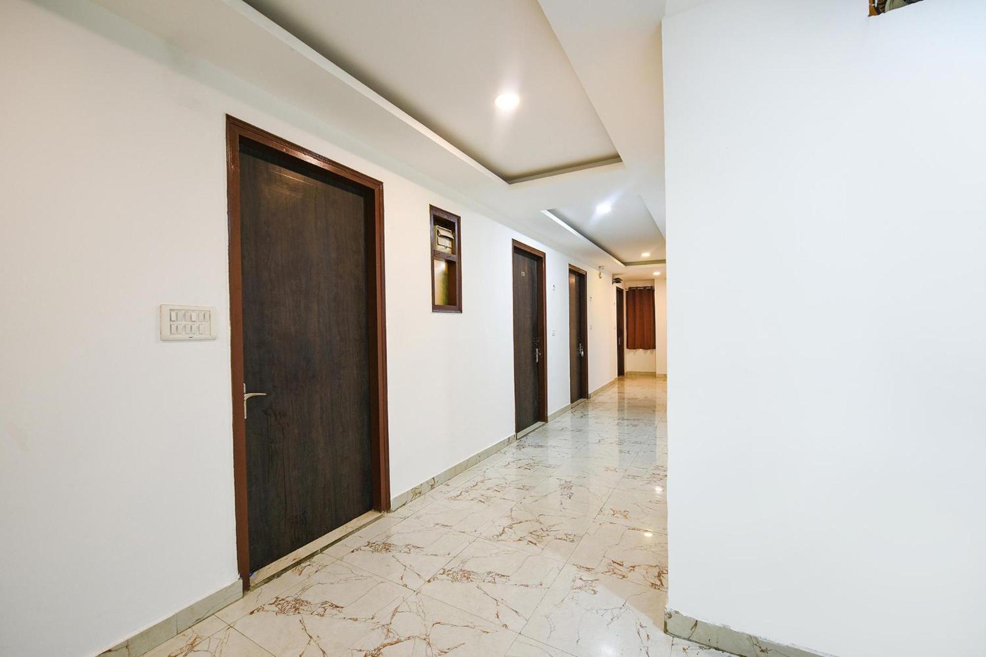 Hotel City Liit Delhi Airport 新德里 外观 照片
