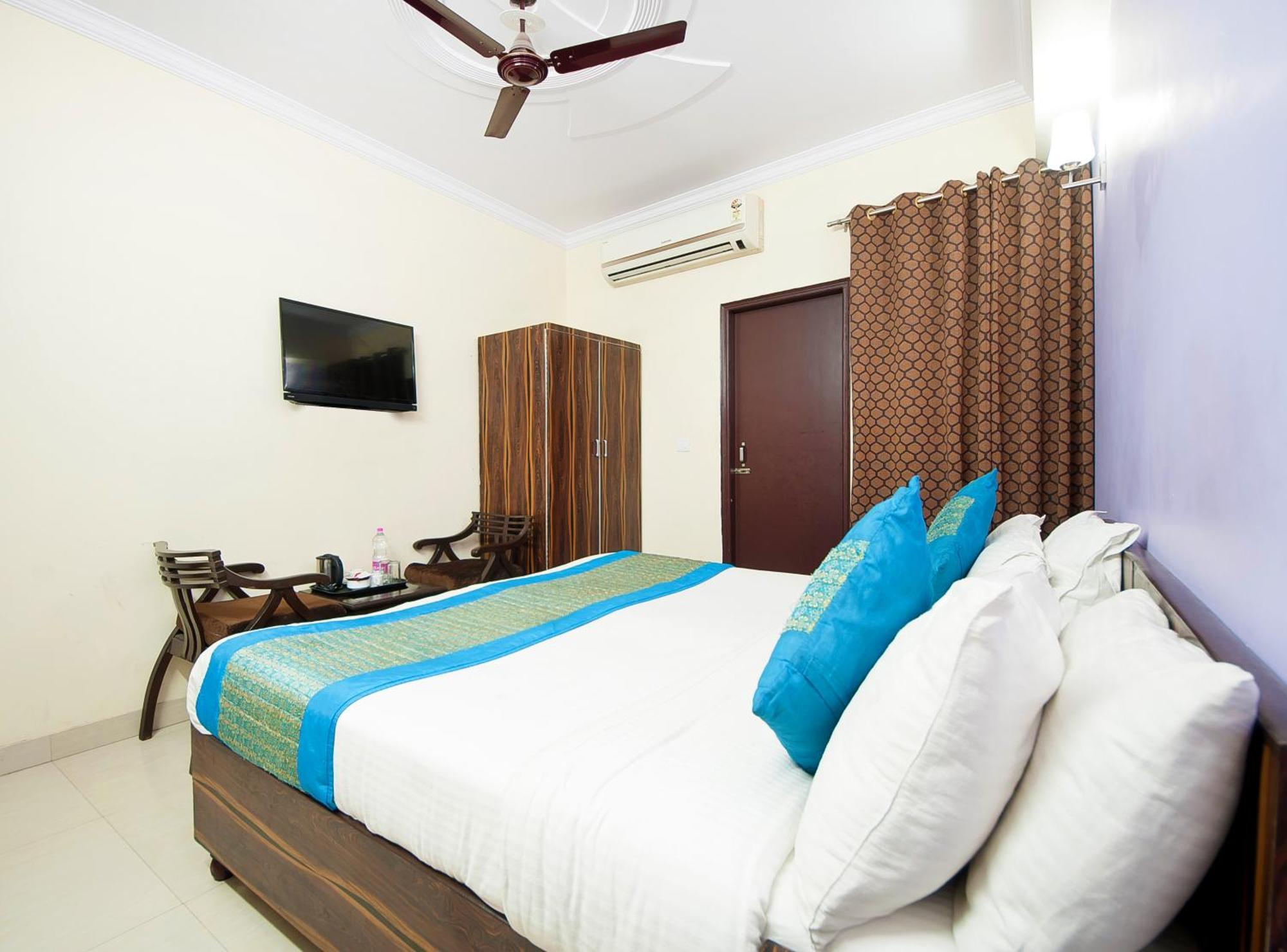 Hotel City Liit Delhi Airport 新德里 外观 照片
