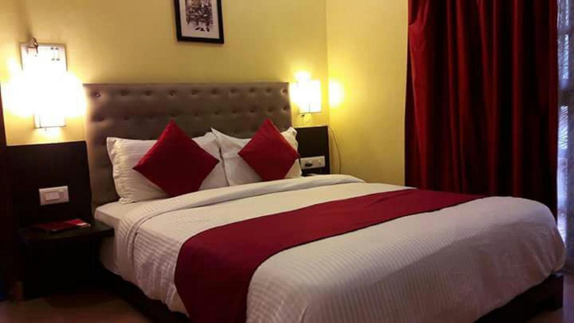 Hotel City Liit Delhi Airport 新德里 外观 照片
